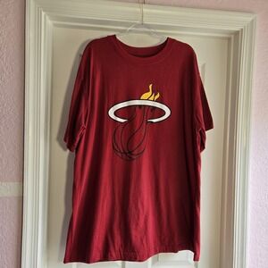 LeBron James #6 Miami Heat Basketball NBA Red T-shirt‎ Men's 2X Cotton